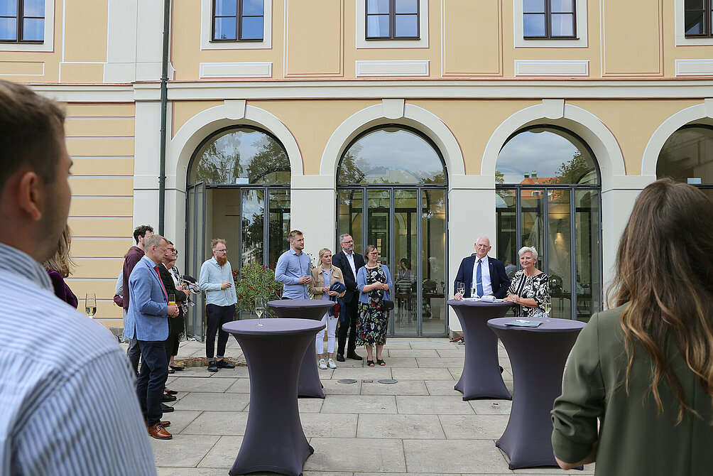 Die Feierlichkeiten auf der Terrasse des Bilderberg Bellevue Hotels Dresden